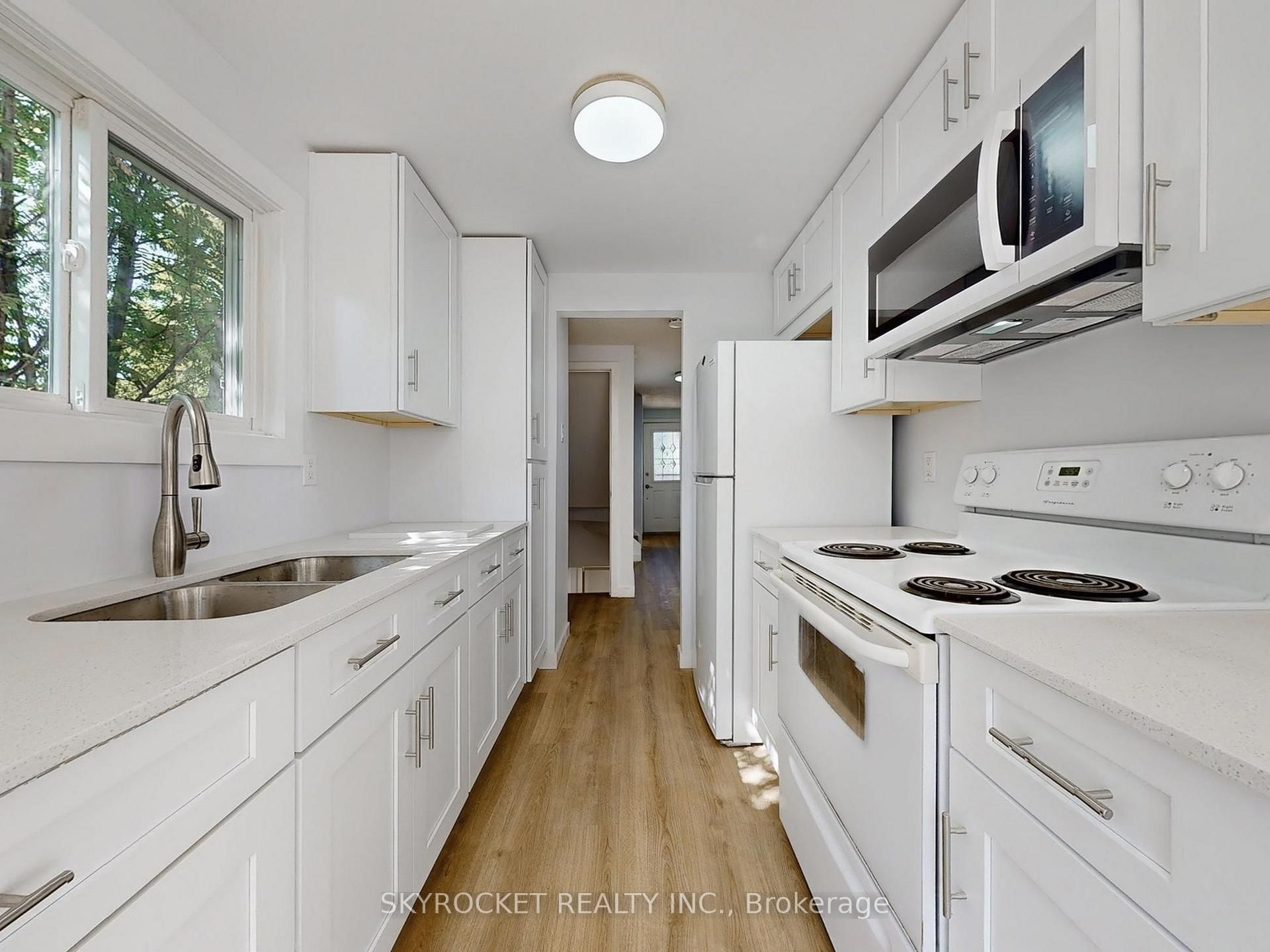 125 Bythia Street