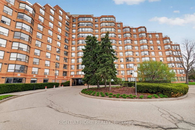 323 - 6 Humberline Drive