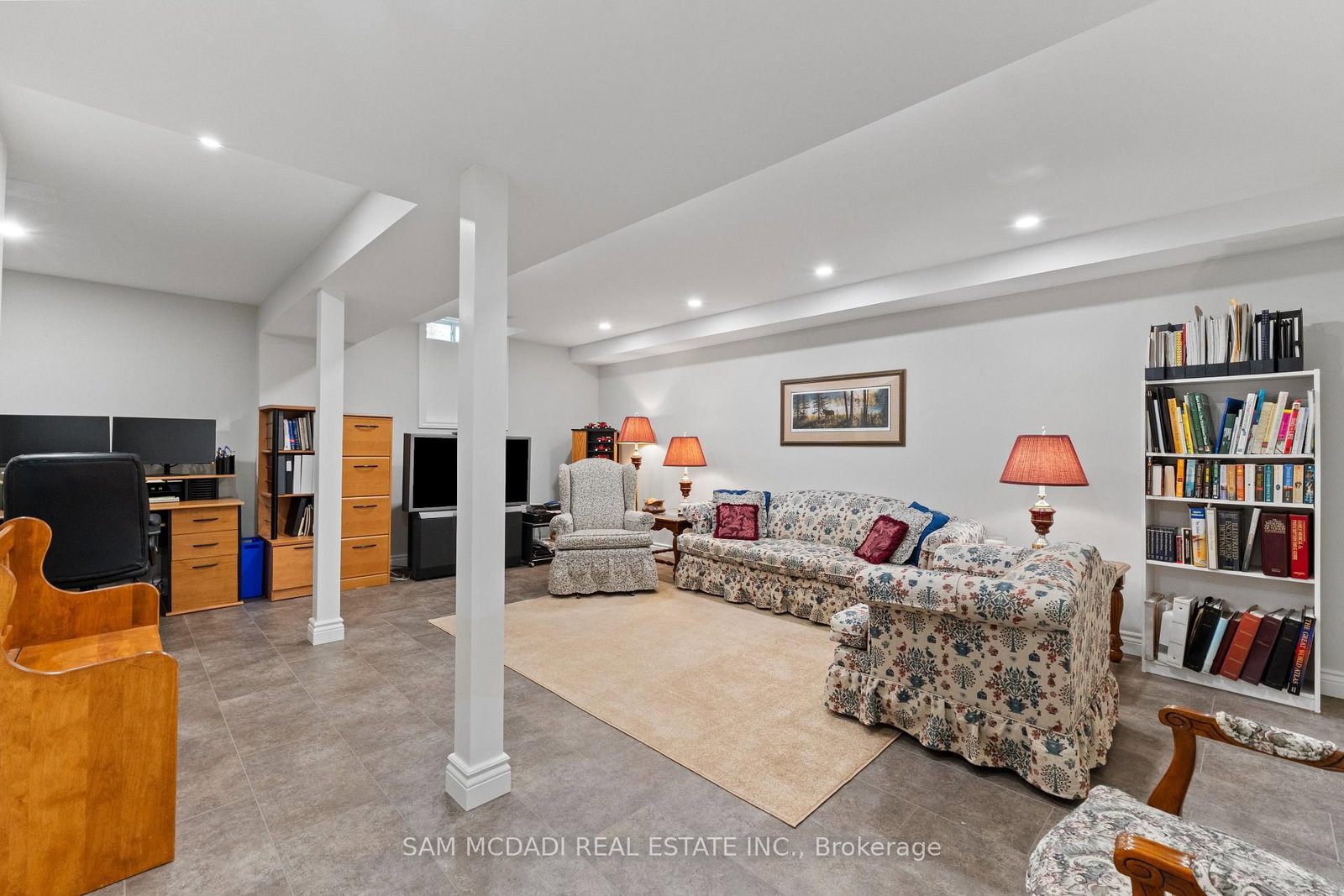 Listing Image 34