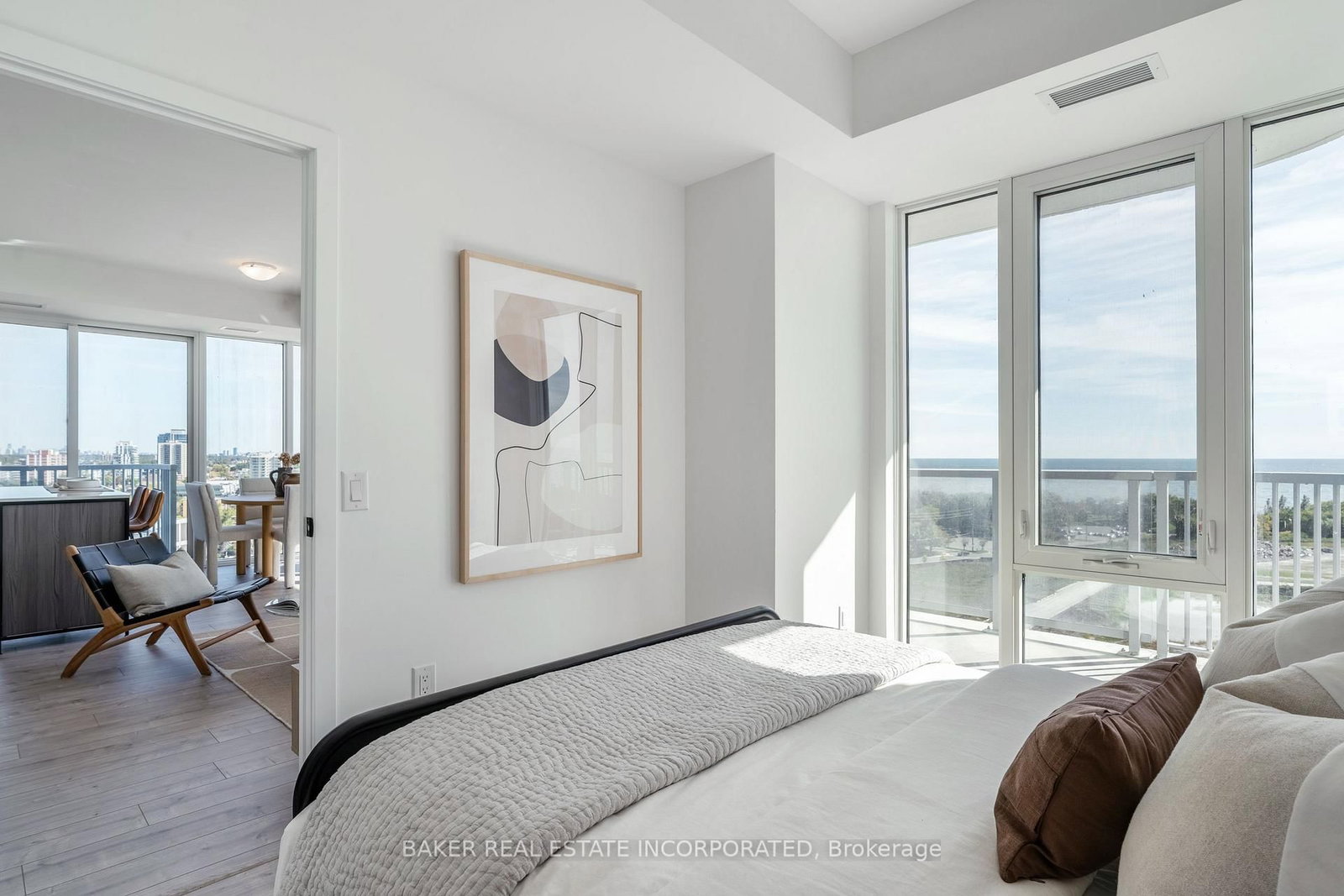 220 Missinnihe Way • #1205 • Mississauga, ON photo 8