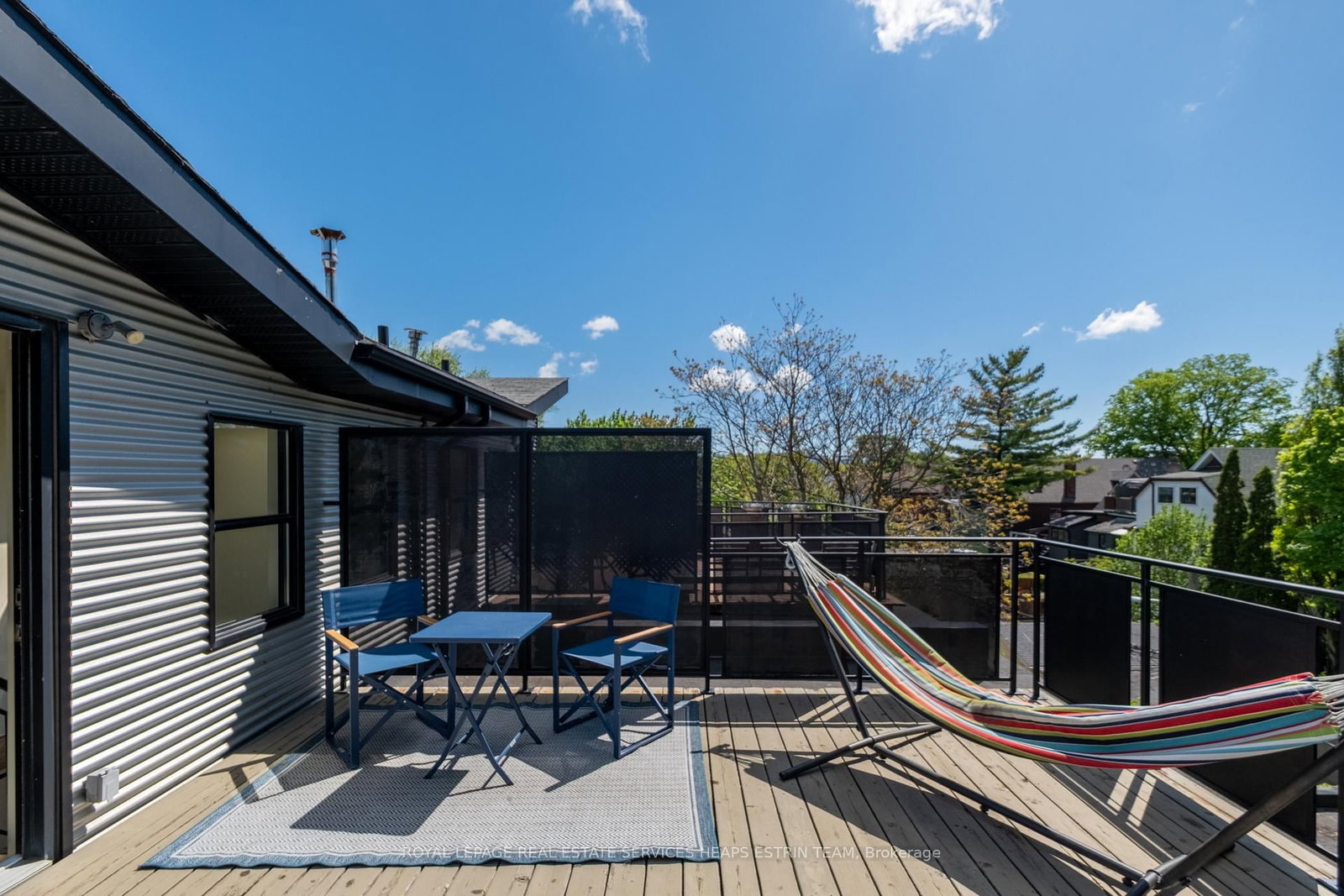 121R Fermanagh Avenue • Toronto, ON photo 31