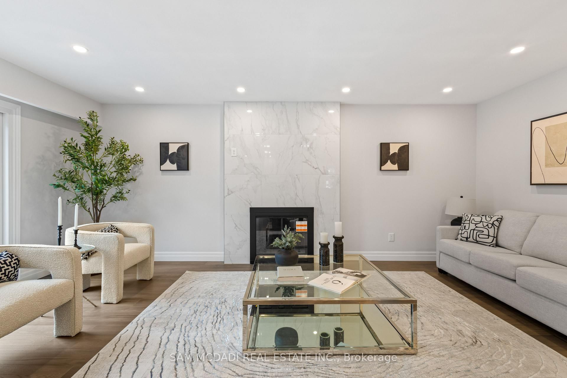 2535 Robin Drive