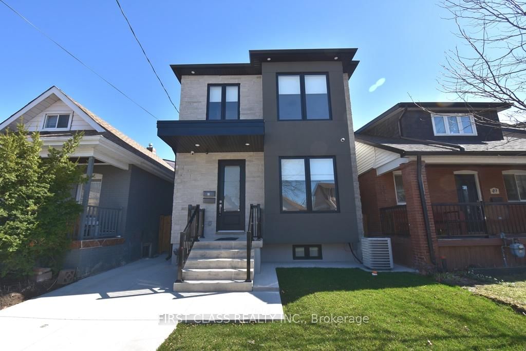 4-51 Craydon Avenue, Toronto, ON