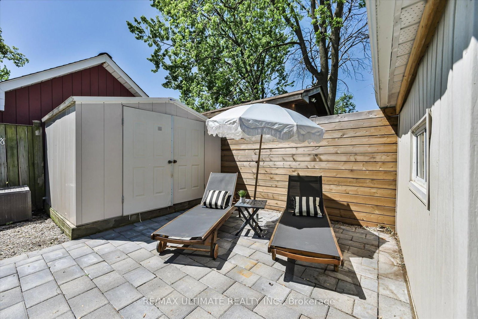 205 William Street - Photo 37
