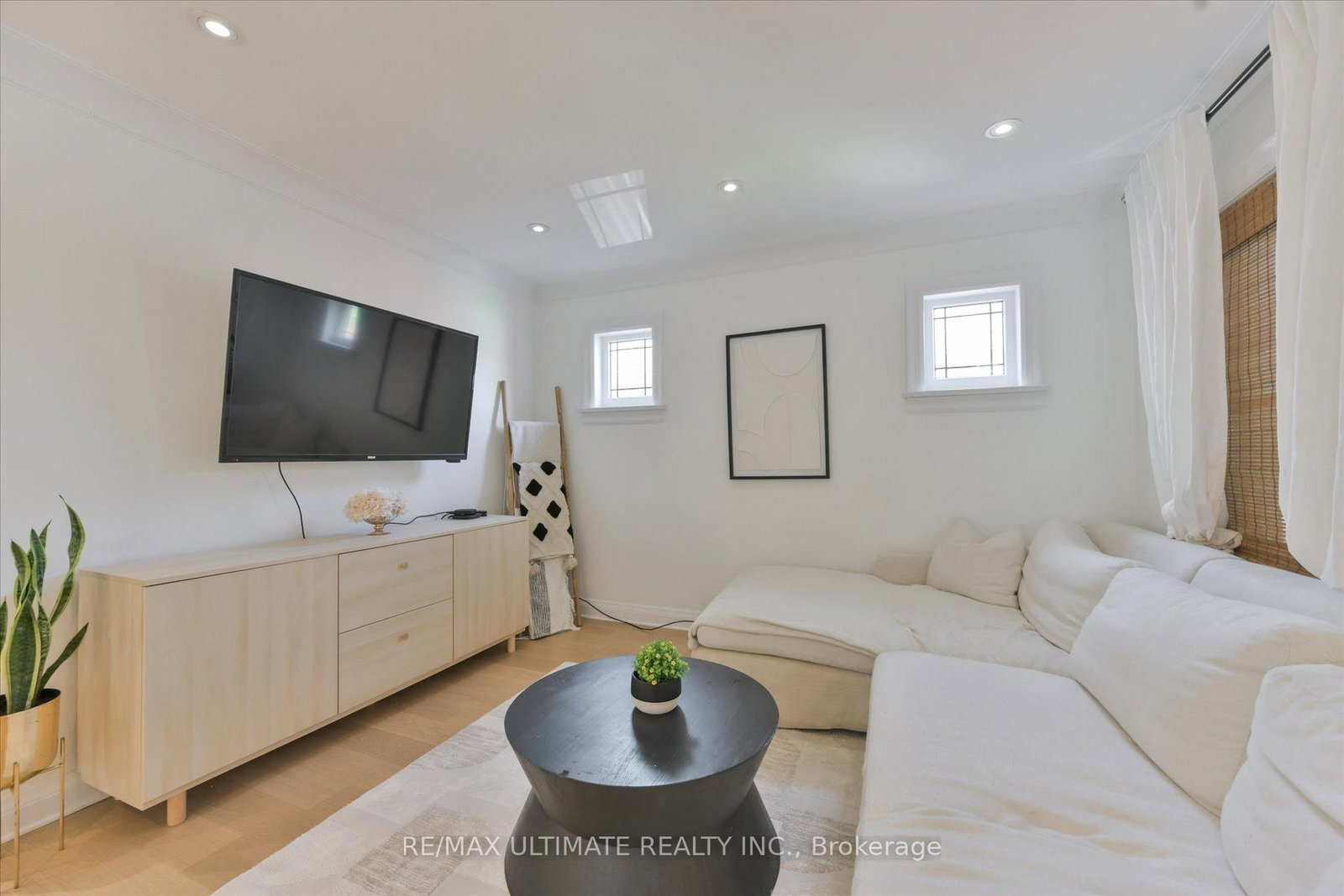 205 William Street - Photo 7