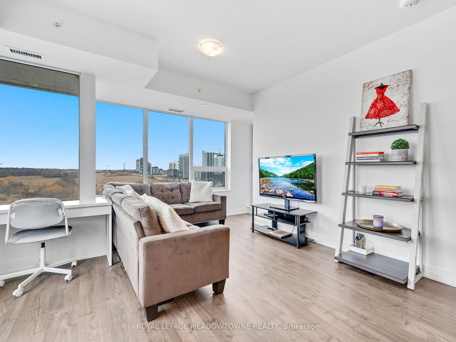 2489 Taunton Road, Unit 714 - Photo 6