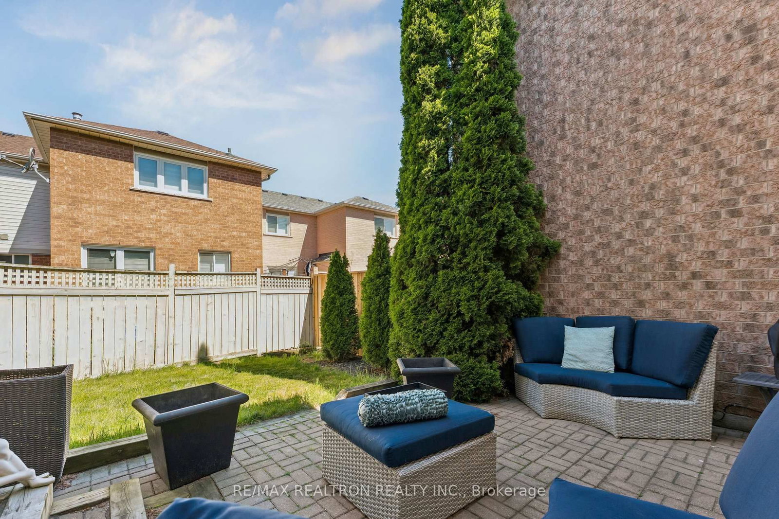 16 Bison Run Road • Brampton, ON photo 24