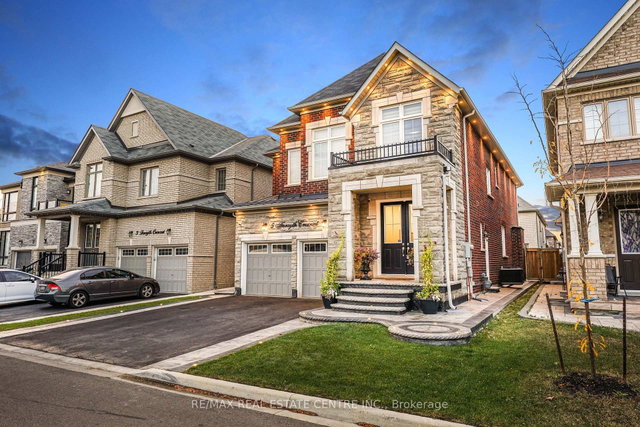 5 Forsyth Crescent E