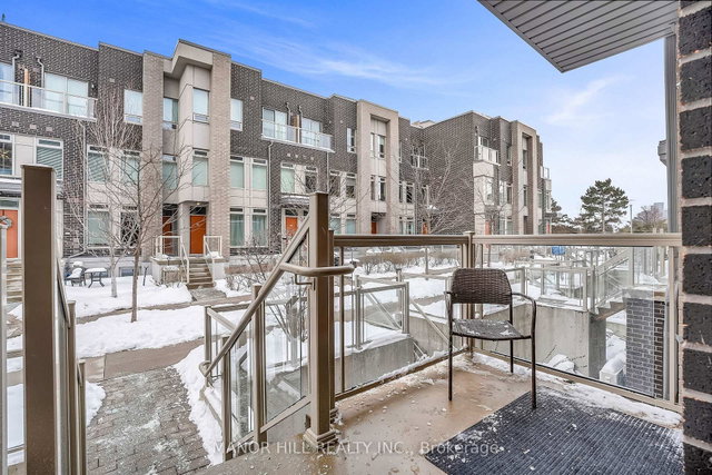 228 - 7 Applewood Lane