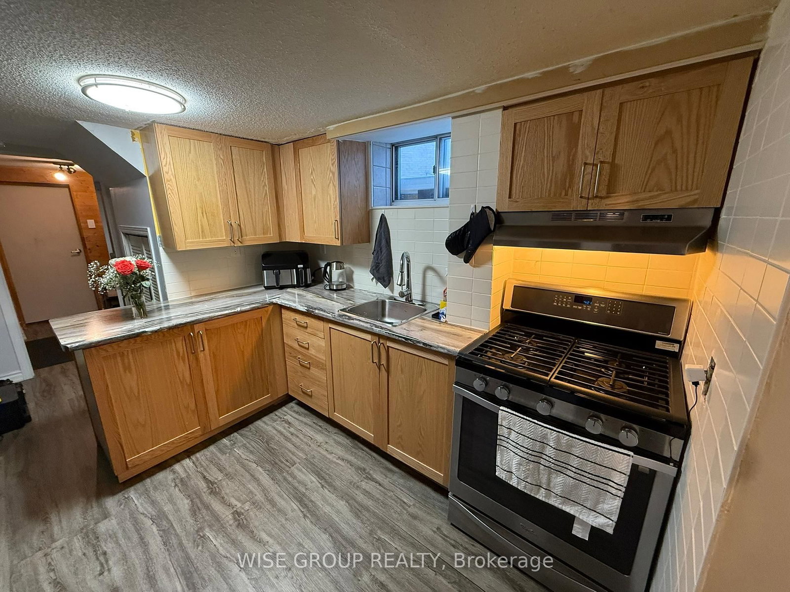 18 Sonnet Court, Unit Bsmt - Photo 5