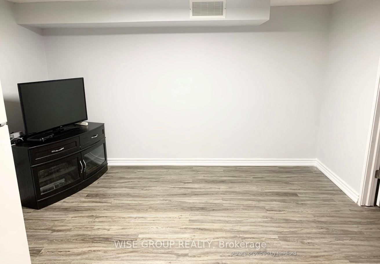 18 Sonnet Court, Unit Bsmt - Photo 6