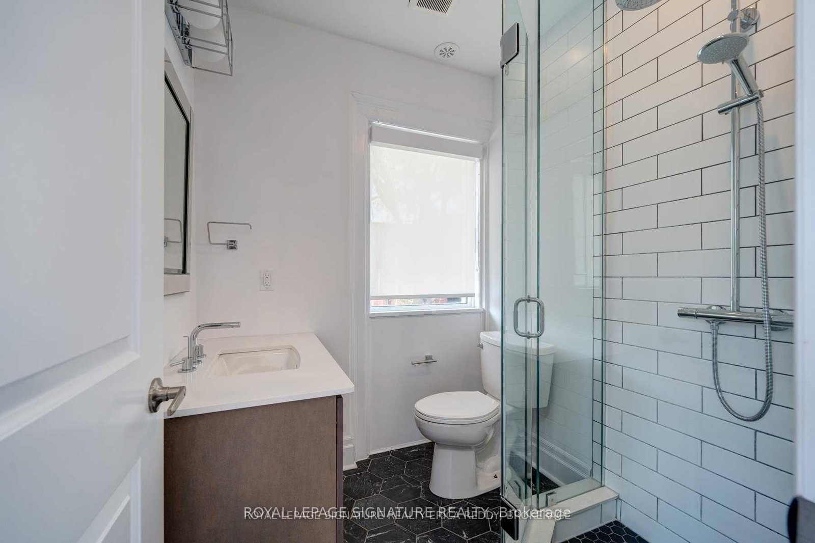 2B-1 Lansdowne Avenue, Toronto, ON, photo 3
