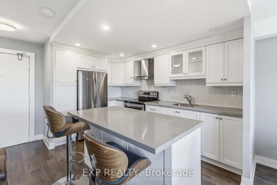 3120 Kirwin Mississauga,ON L5A 3R2 — Photo 13