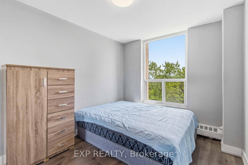 3120 Kirwin Mississauga,ON L5A 3R2 — Photo 18