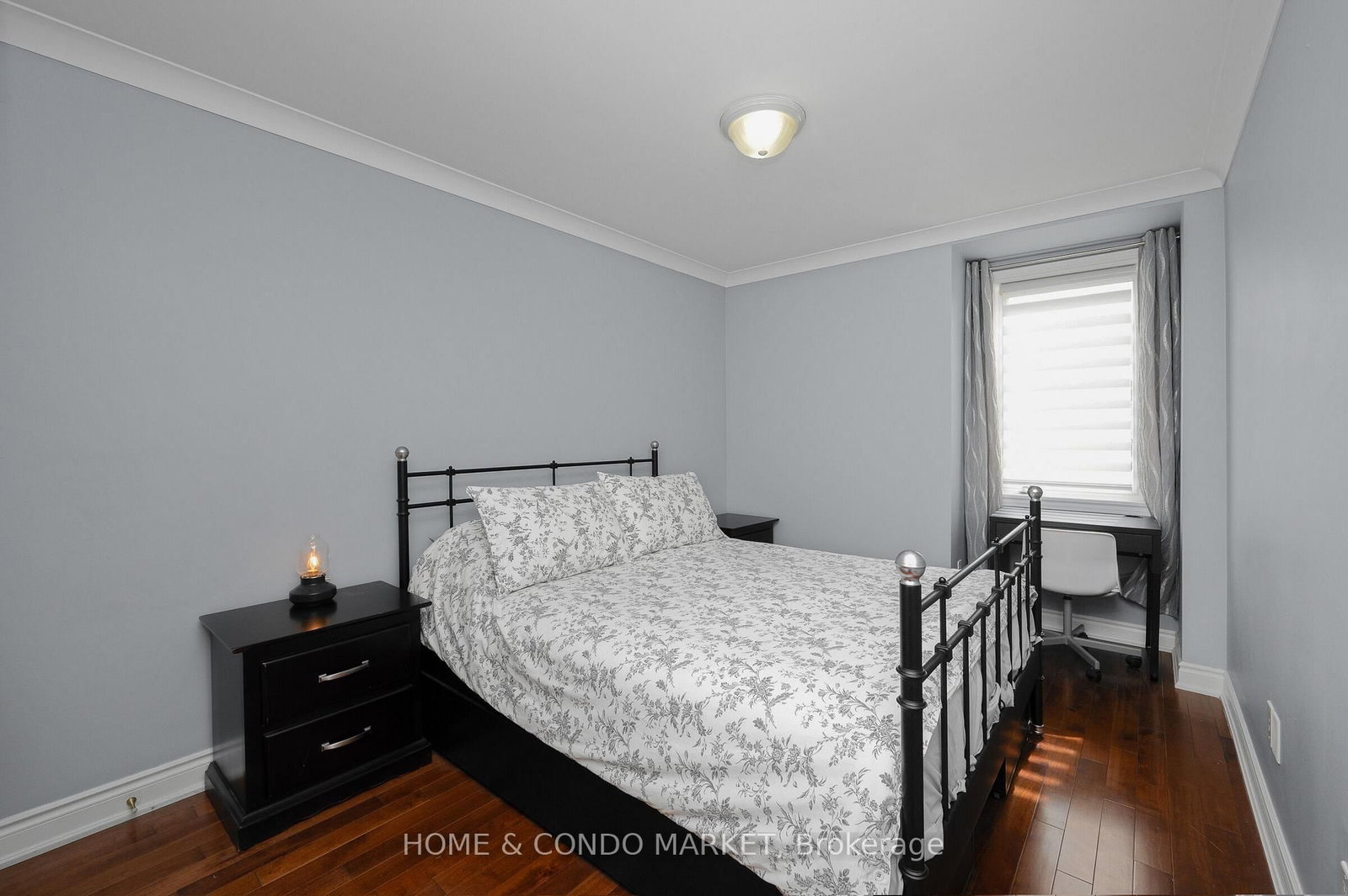 194 Lakeshore Road W • Mississauga, ON photo 23