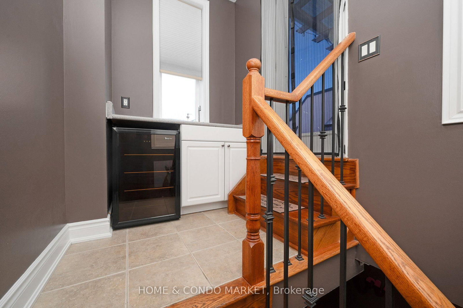 194 Lakeshore Road W • Mississauga, ON photo 27