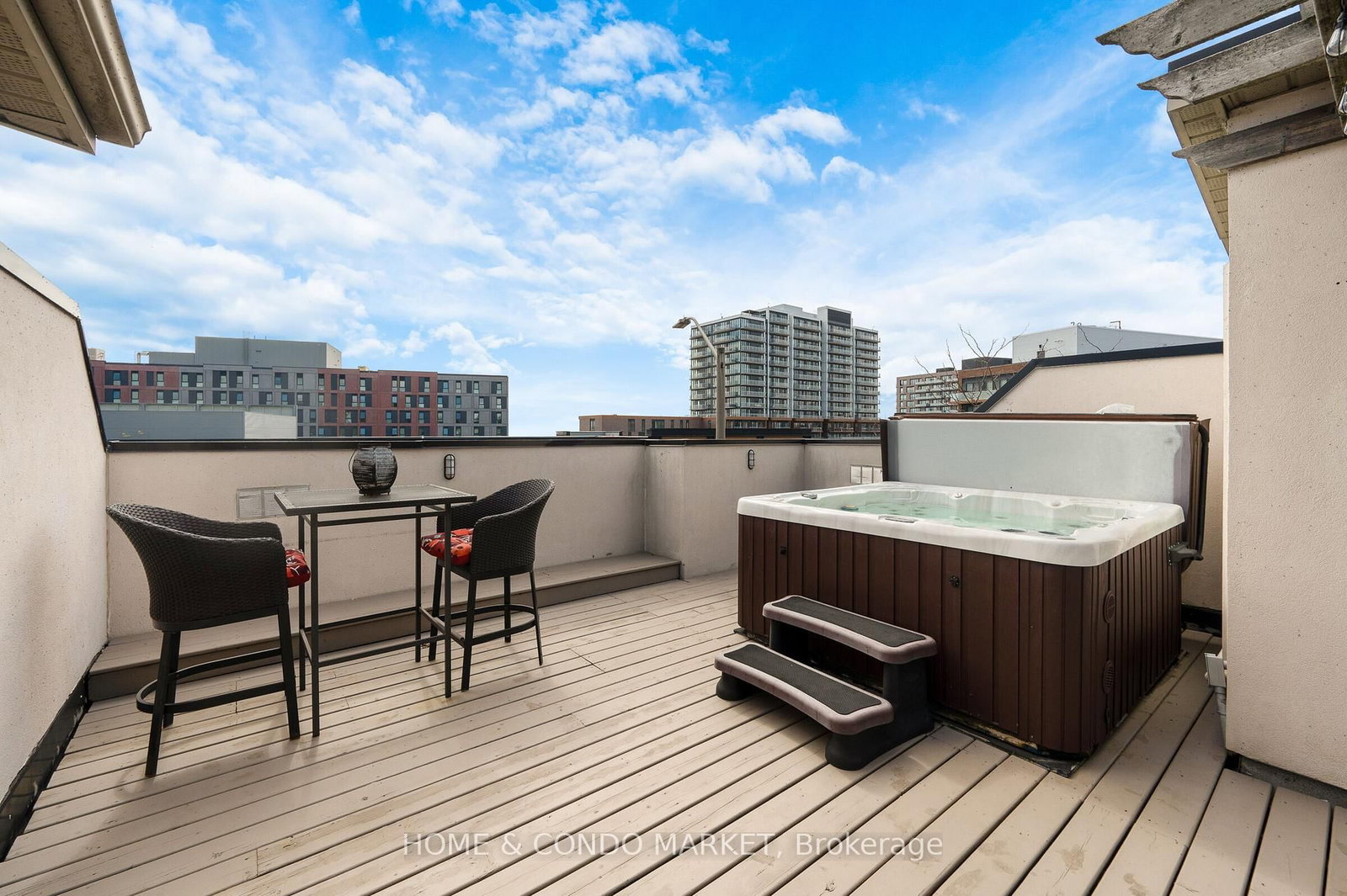 194 Lakeshore Road W • Mississauga, ON photo 29