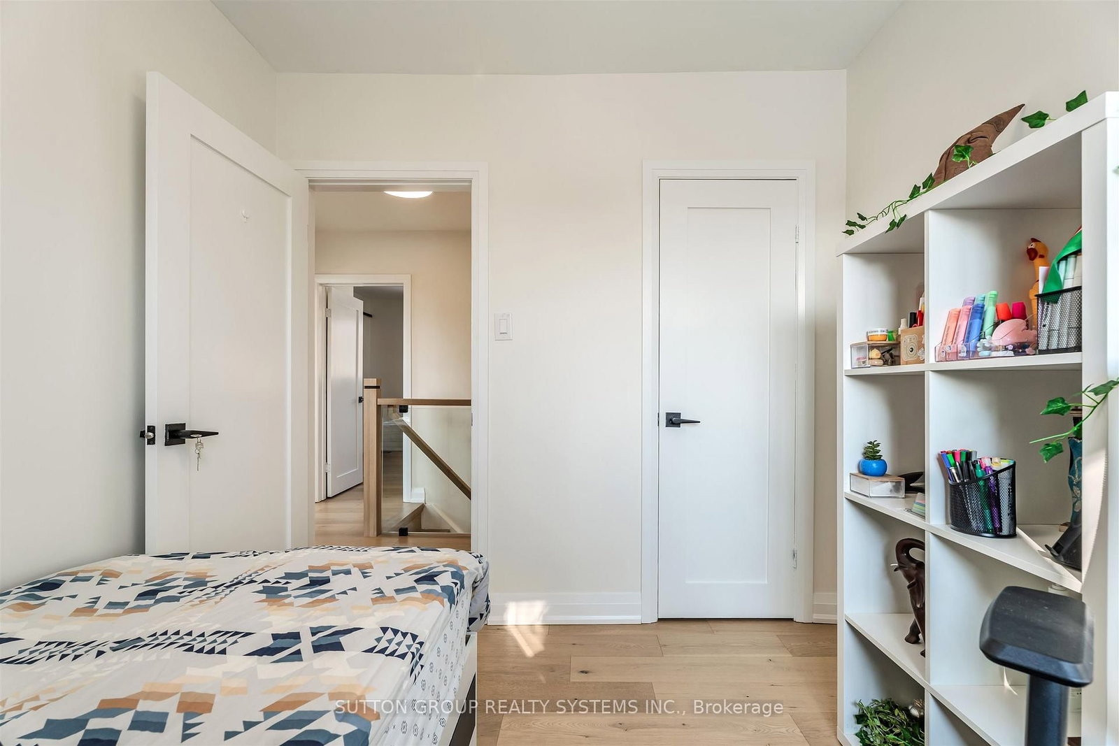 2280 Wiseman Court • Mississauga, ON photo 11