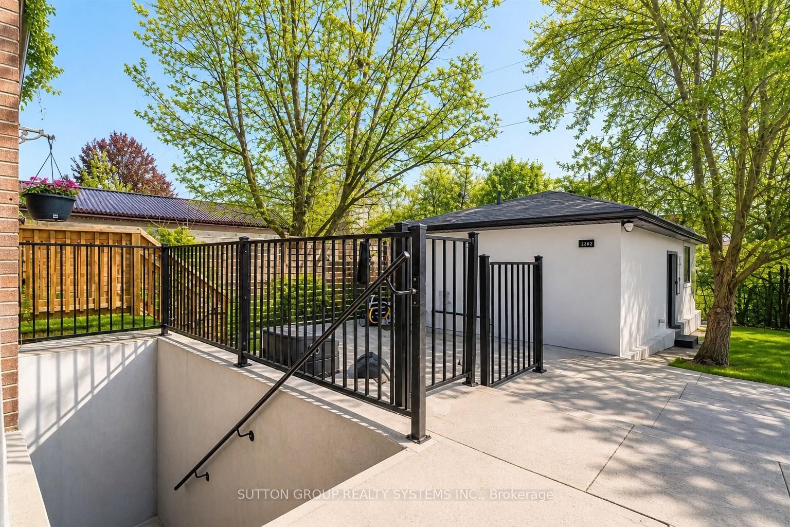 2280 Wiseman Court • Mississauga, ON photo 18