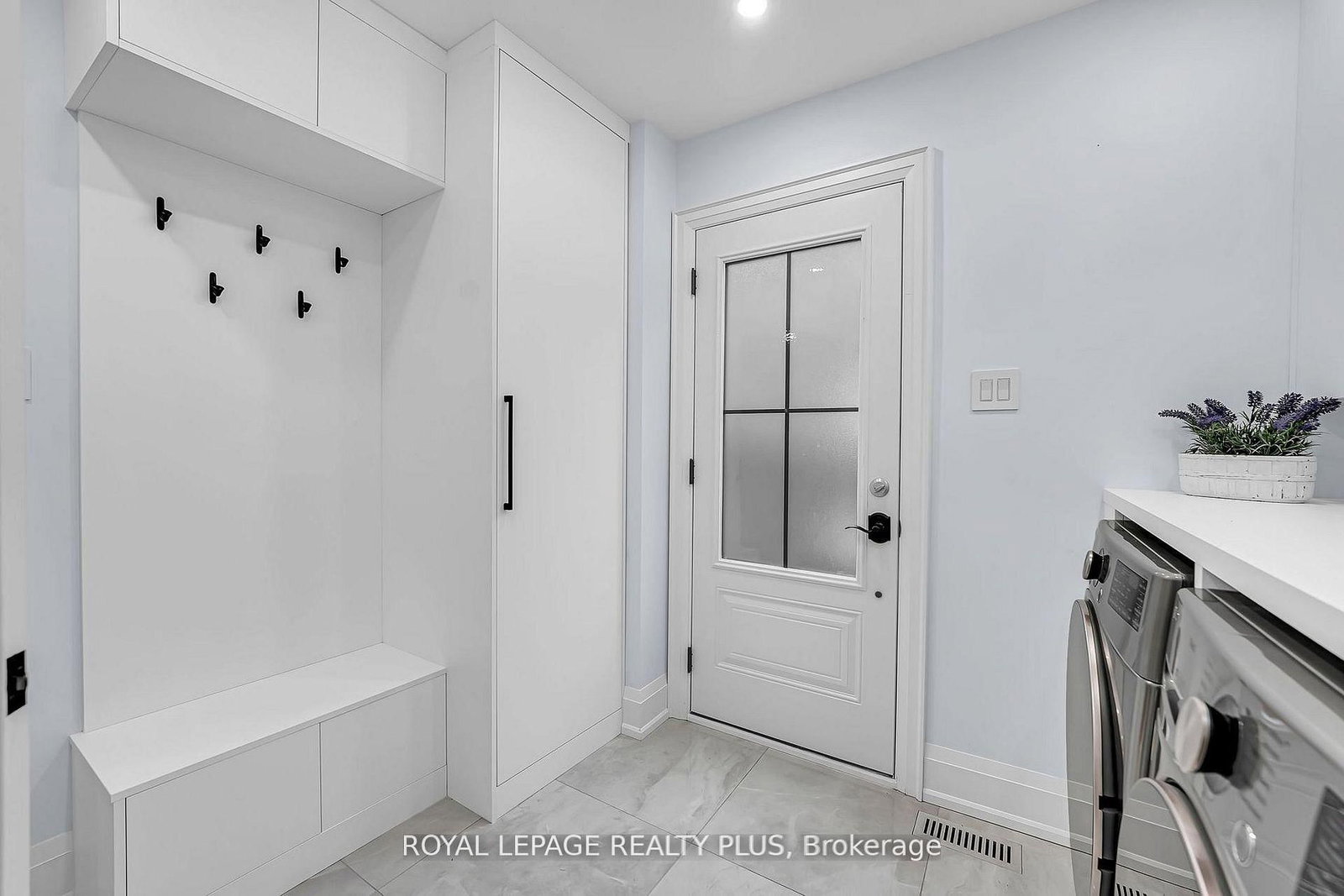 4344 Dallas Court • Mississauga, ON photo 21