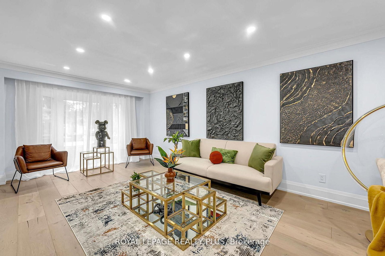 4344 Dallas Court • Mississauga, ON photo 8
