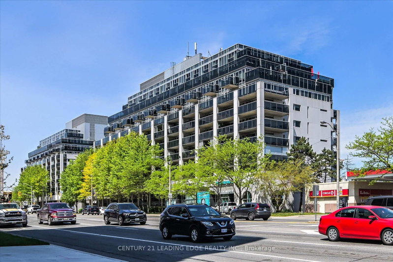 710 - 1040 The Queensway