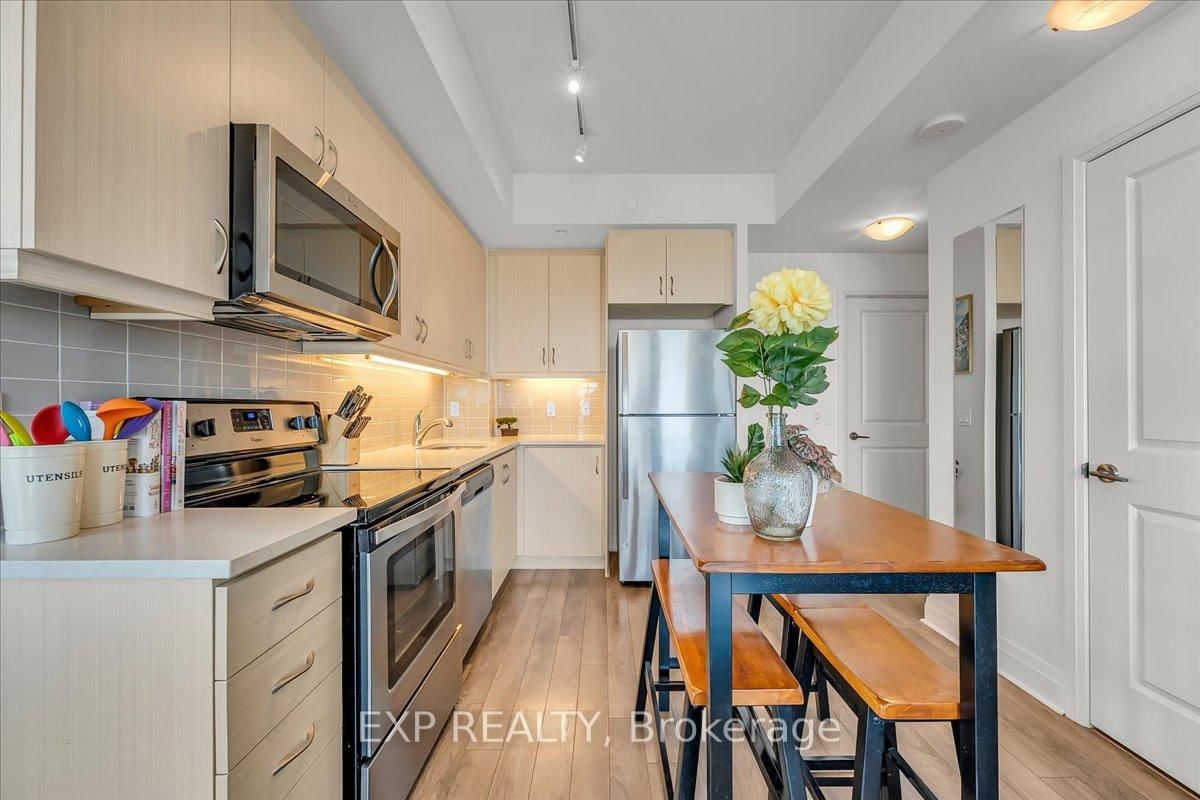 17 Zorra Street • #1509 • Toronto, ON photo 11
