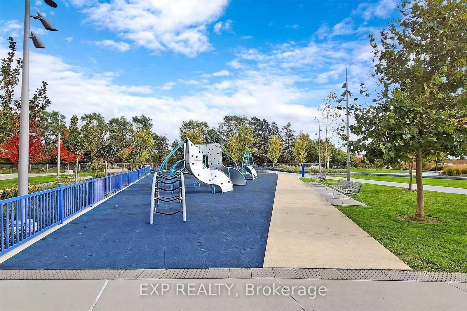 17 Zorra Street • #1509 • Toronto, ON photo 37