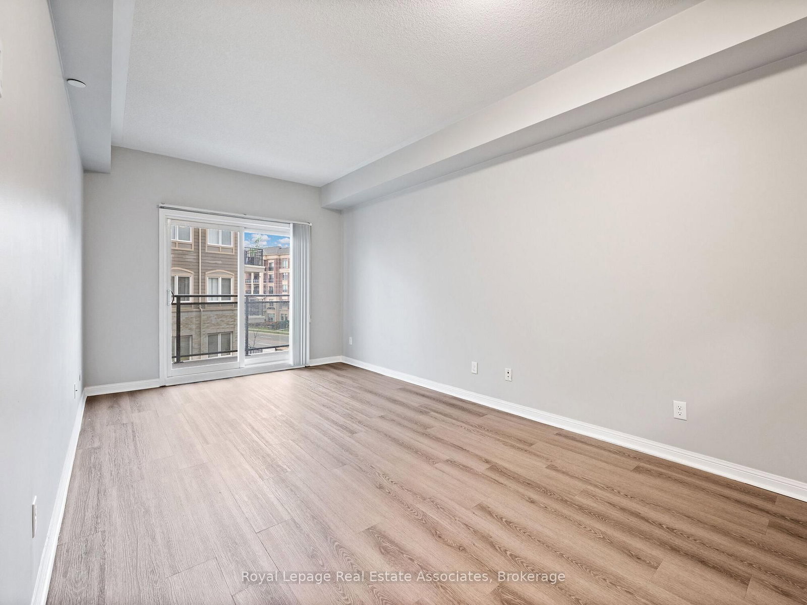 3075 Thomas Street, Unit 304 - Photo 5