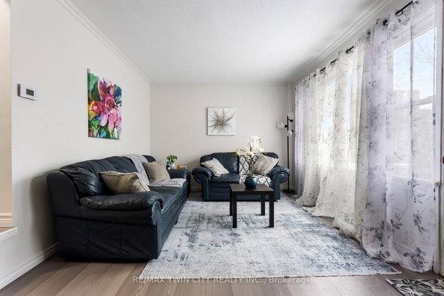 7 Eden Park Drive