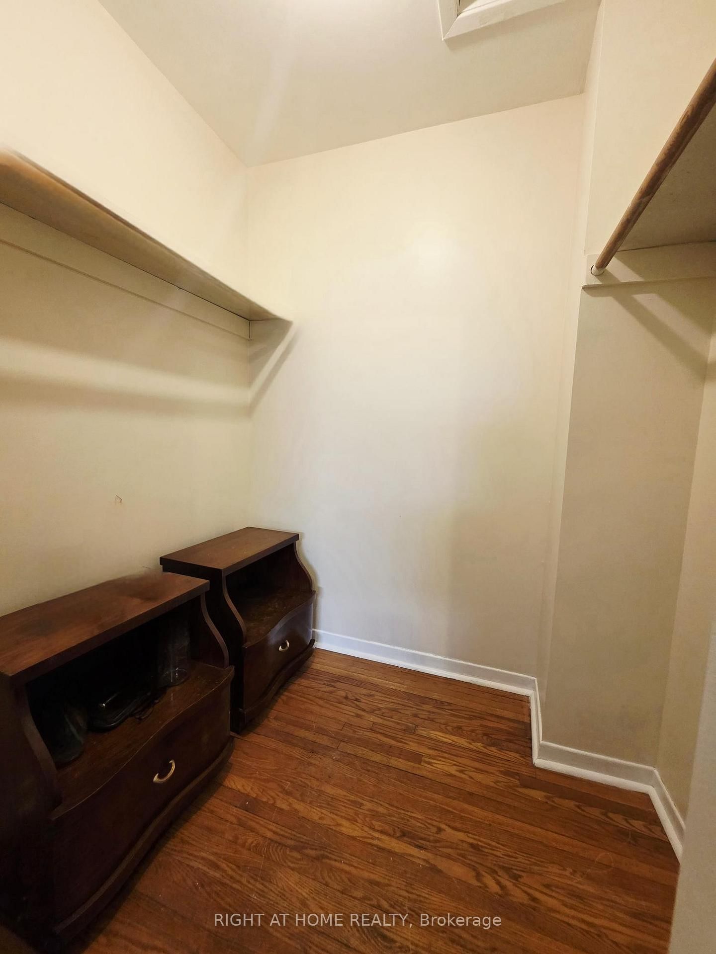 3556 Monica Drive • Mississauga, ON photo 31