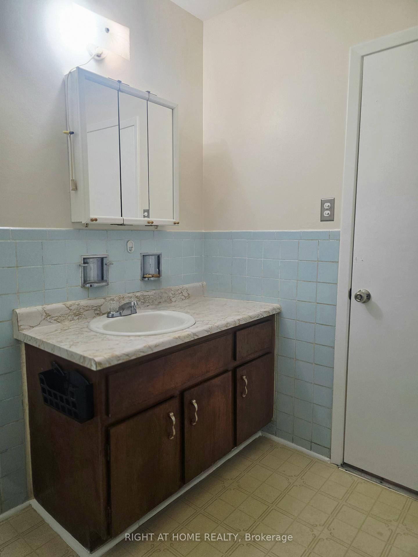 3556 Monica Drive • Mississauga, ON photo 32