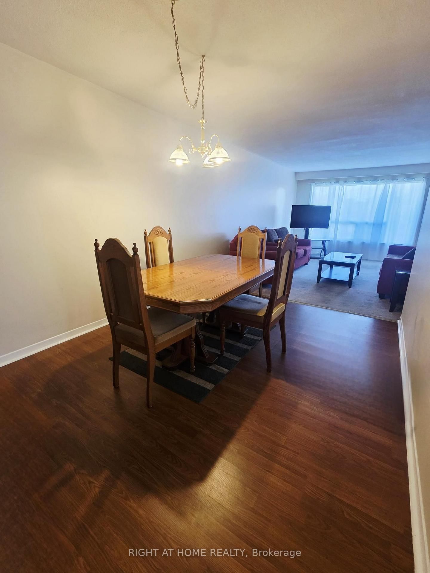 3556 Monica Drive • Mississauga, ON photo 9