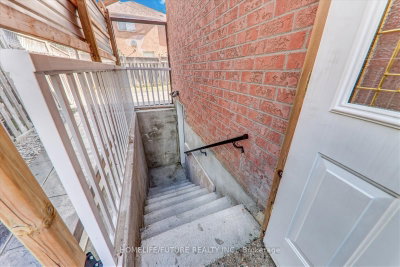 69 Heatherdale Brampton,ON L7A 2H4 — Photo 37