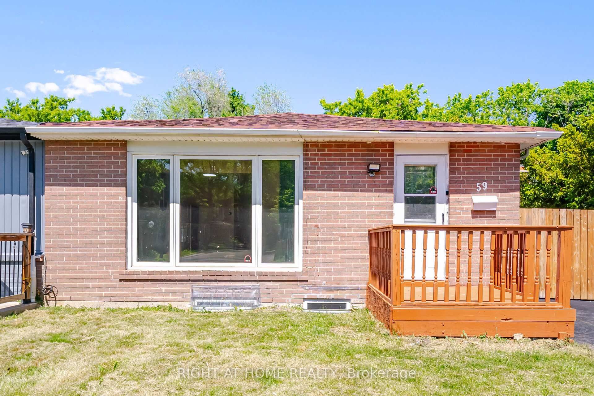 59 Edenborough Drive