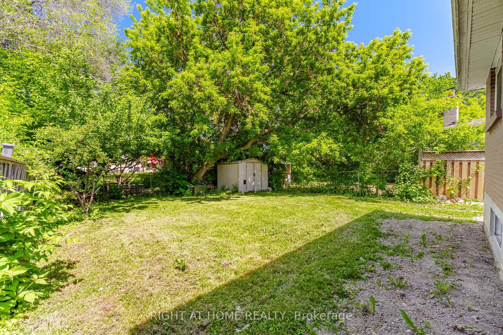 59 Edenborough Drive