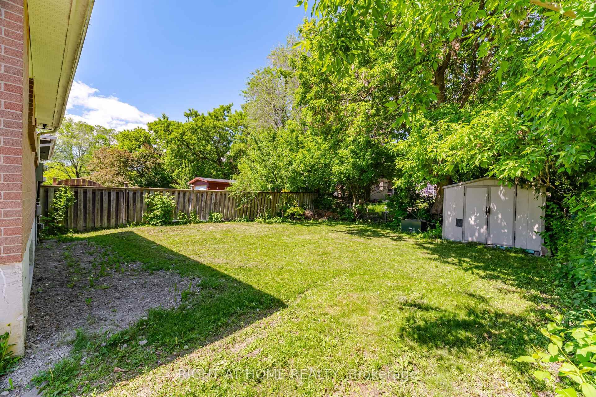59 Edenborough Drive