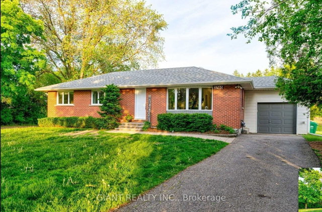 2765 Embleton Road
