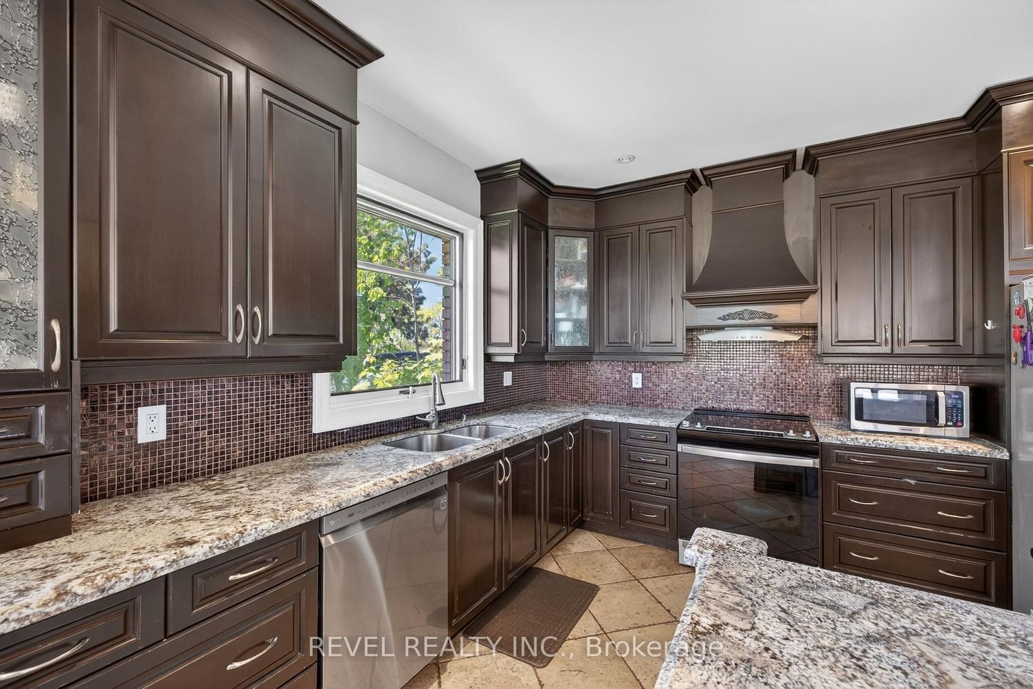 2738 Lower Base Line, Milton, view 22