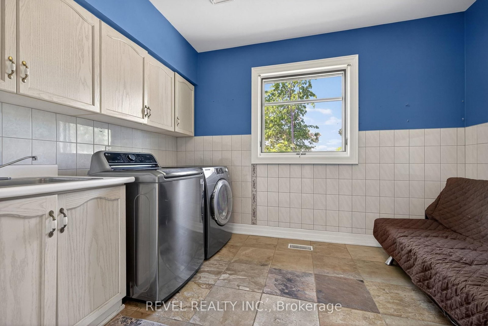 2738 Lower Base Line, Milton, view 28