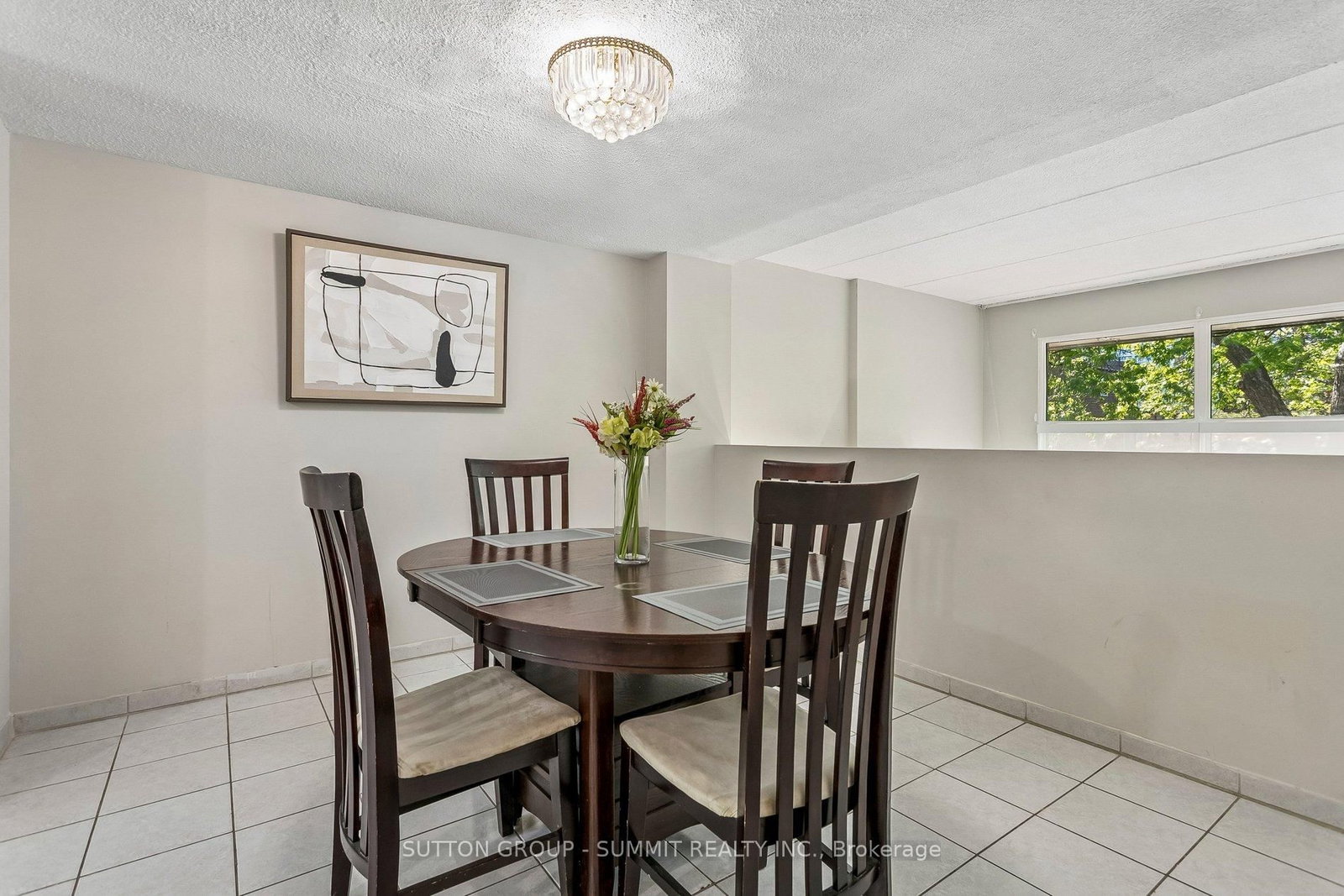 180 MISSISSAUGA VALLEY Boulevard • #211 • Mississauga, ON photo 5