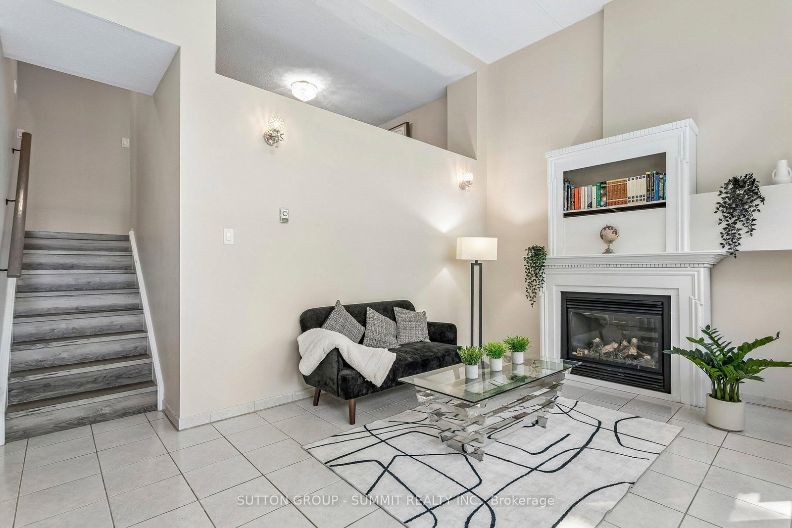 180 MISSISSAUGA VALLEY Boulevard • #211 • Mississauga, ON photo 9