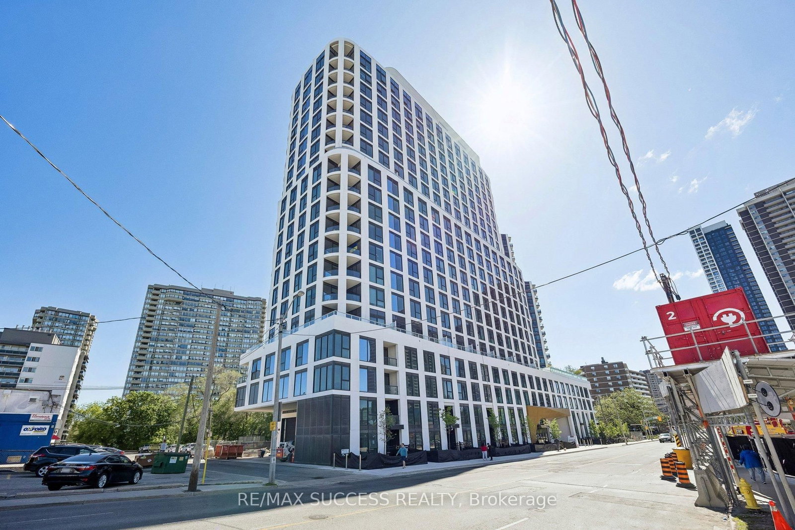 25 Cordova Avenue, Unit 904 - Photo 2