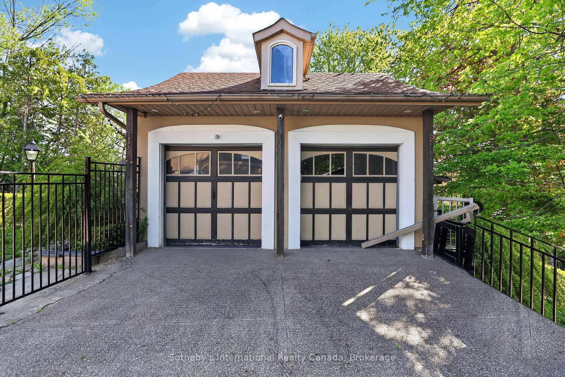 110 Palmer Circle