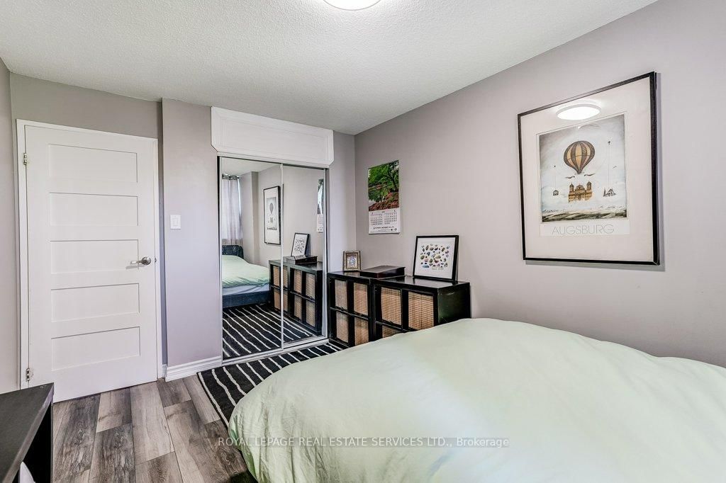 3590 Kaneff Crescent • #402 • Mississauga, ON photo 25