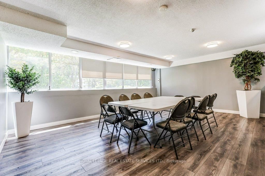 3590 Kaneff Crescent • #402 • Mississauga, ON photo 31