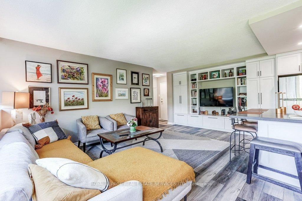 3590 Kaneff Crescent • #402 • Mississauga, ON photo 7