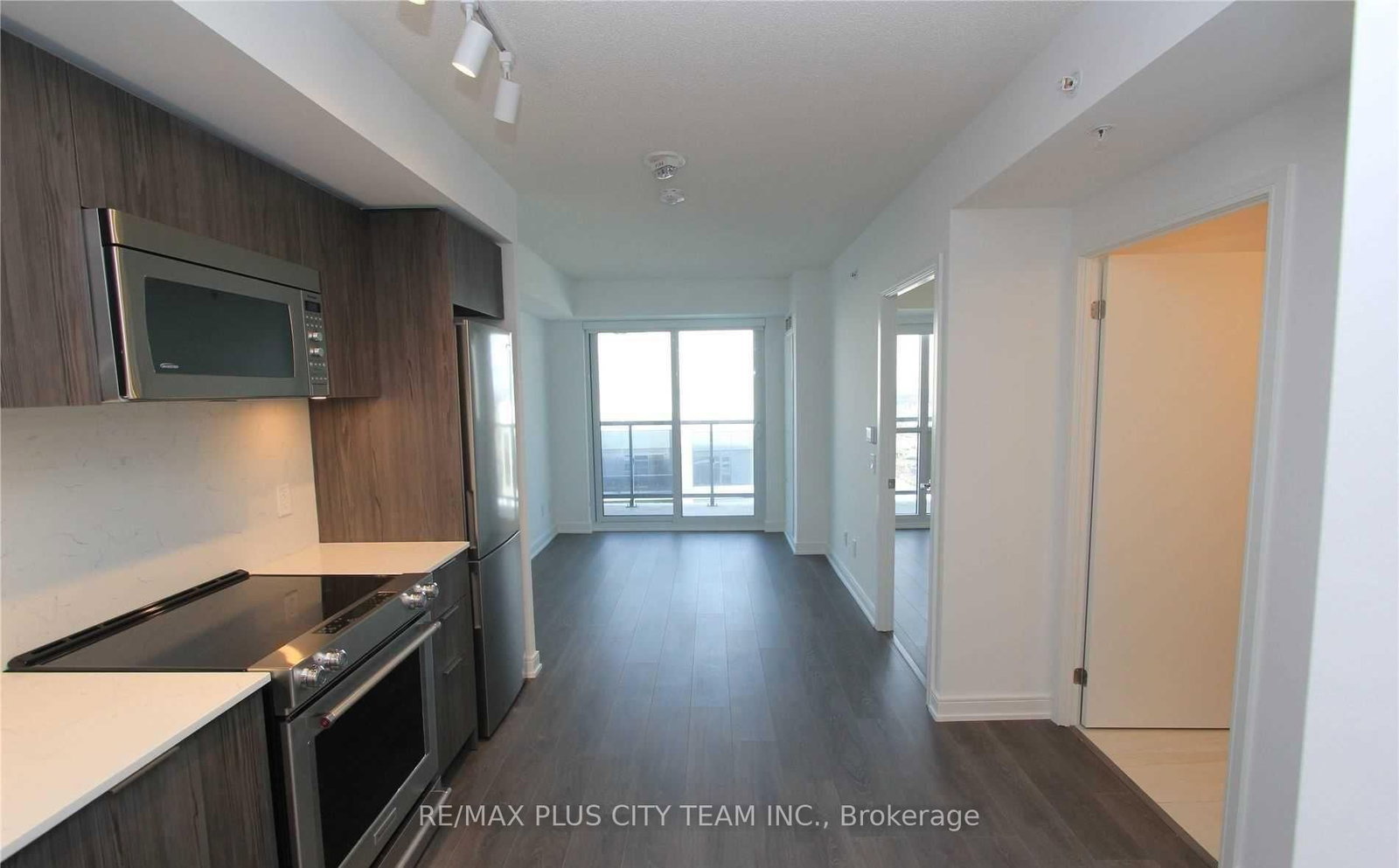 30 Samuel Wood Way, Unit 1007 - Photo 5
