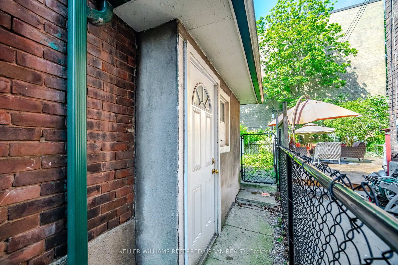 126 Close Avenue • Toronto, ON photo 41