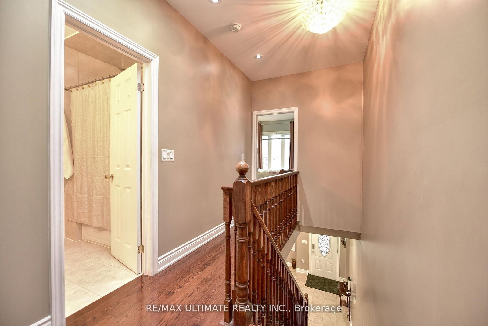 227 Earlscourt Avenue • Toronto, ON photo 18
